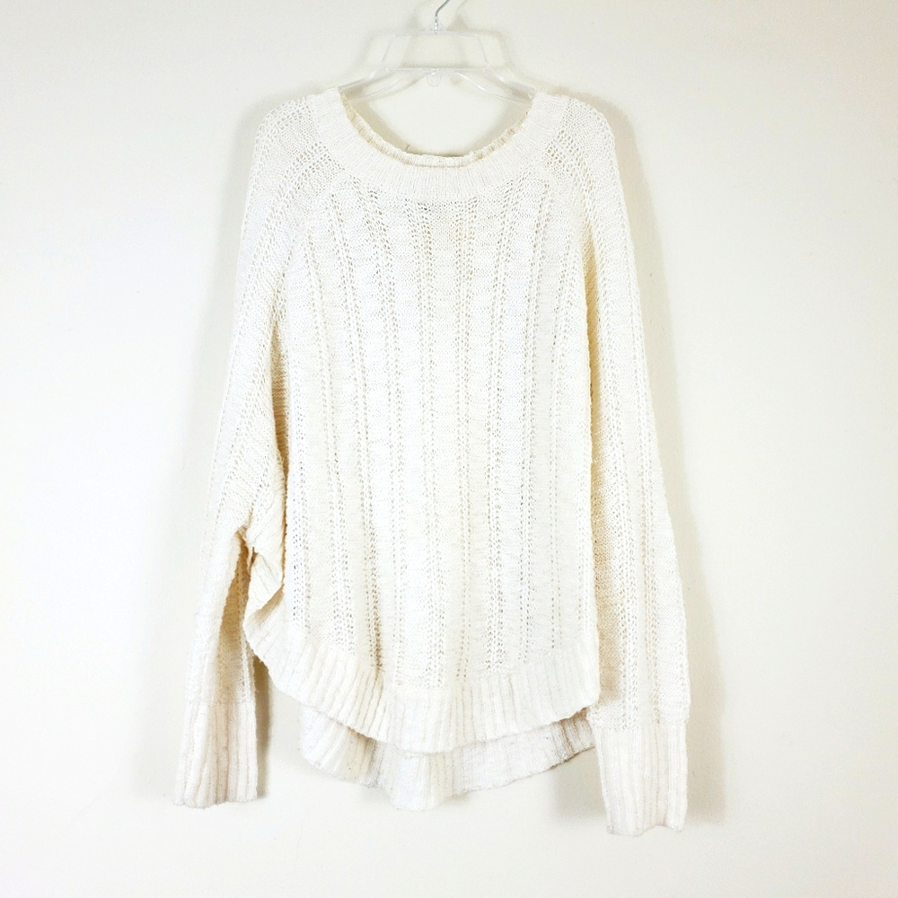 F21 Plus Open‎ Knit Curve Hem Sweater